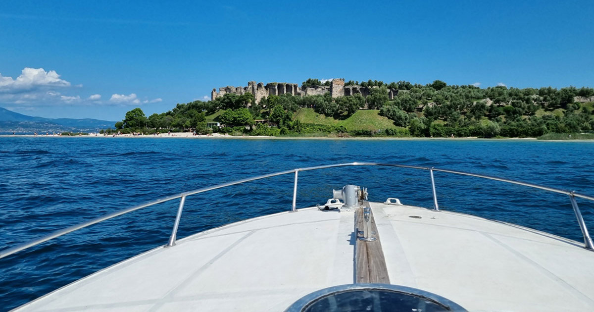 Navicharters in Peschiera del Garda